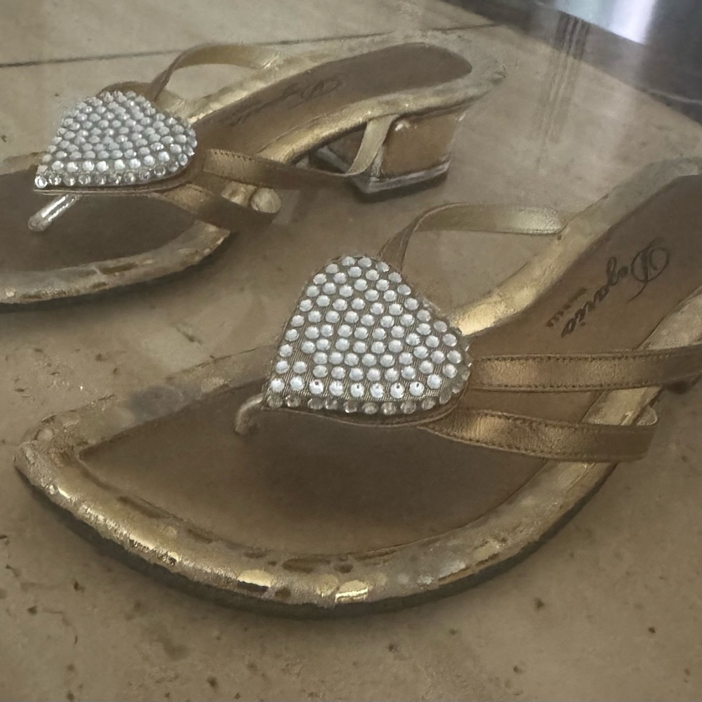 Elegant Gold Heart Women's Sandals